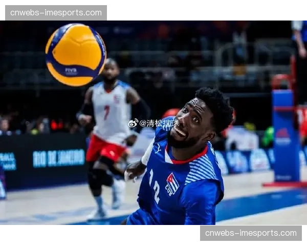 专访古巴传奇副攻西蒙：谈现代排球拦的身体素质要求